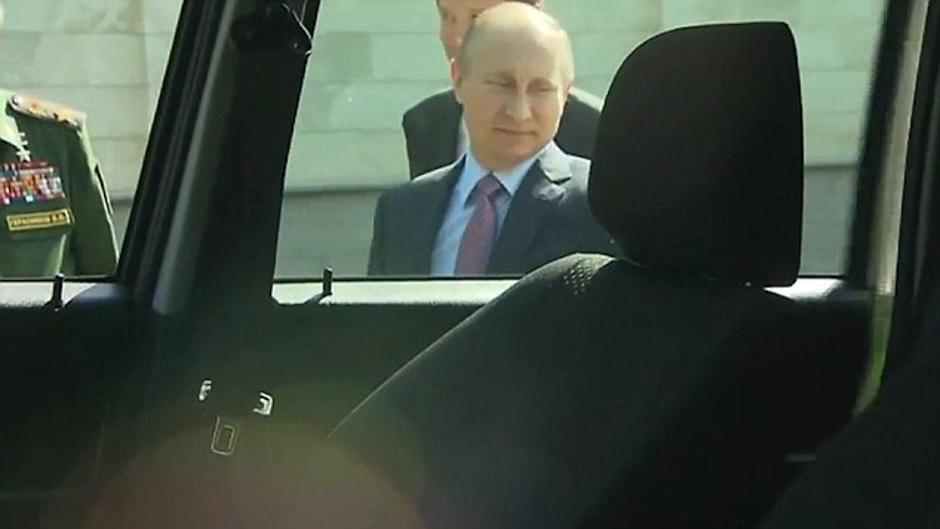 Putin in avto | Avtor: Youtube