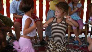 V vrtcih in šolah se je povečalo število romskih otrok. (Foto: Živa Zakšek)