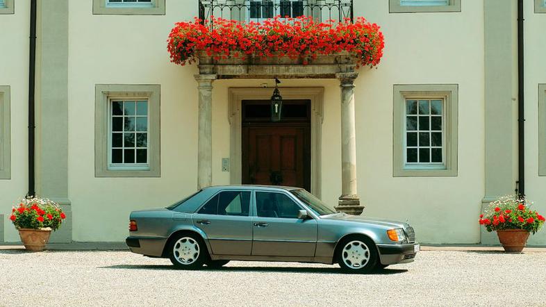 Mercedes-benz W124