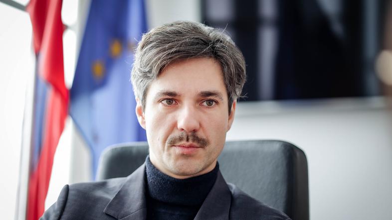Luka Mesec
