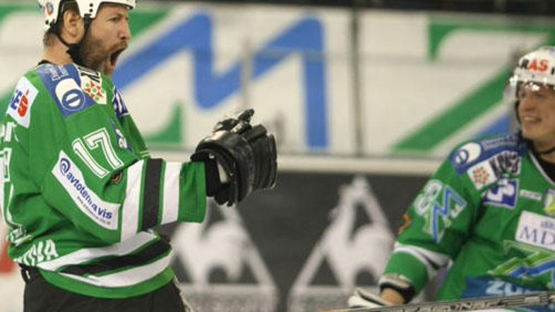 Nik Zupančič (levo) je bil strelec drugega zadetka.