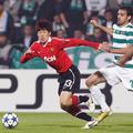 (Bursaspor - Manchester United) Park Ji-Sung in Turgay Bahadir