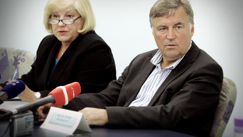 Brigita Drnovšek Olup in Alojz Pleskovič iz UKC sta v torek zatrdila, da je bil 