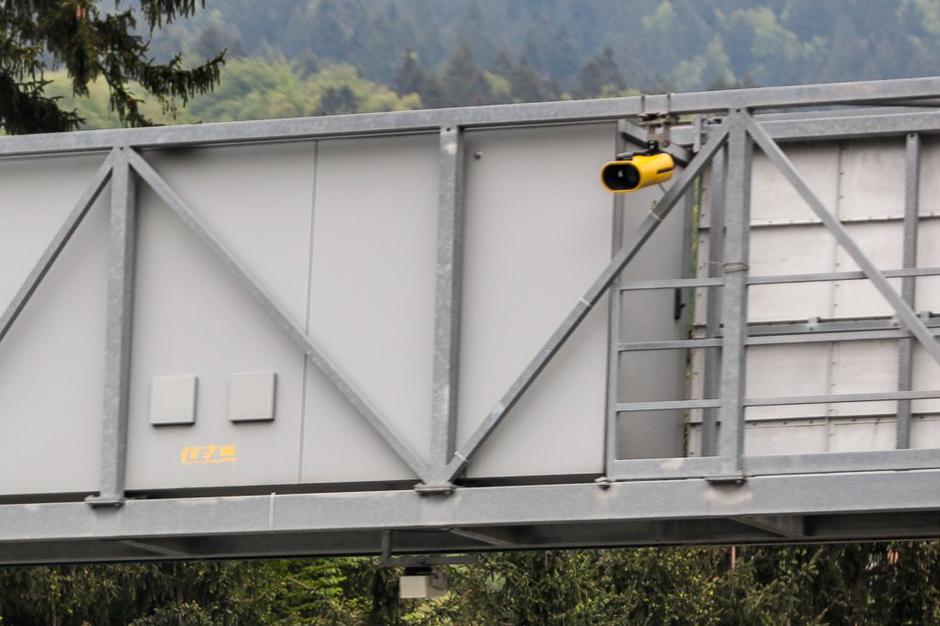 sekcijsko merjenje hitrosti | Avtor: Saša Despot