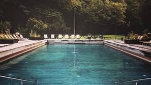 Šmarješke toplice, leseni bazen