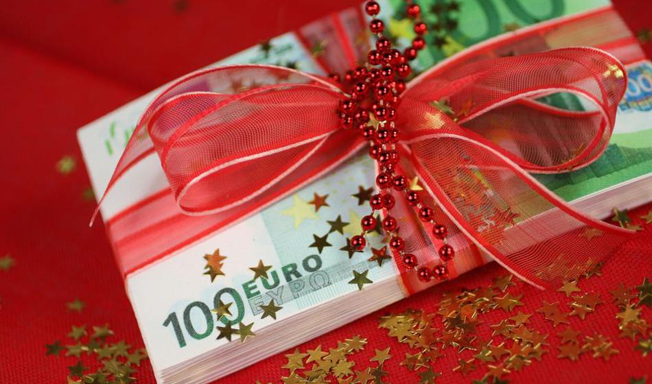 Skupina delodajalcev neuspešna, božičnica ostaja