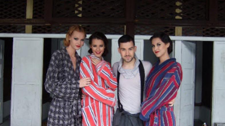 Anžej se je ekipi oddolžil za njihov trud.