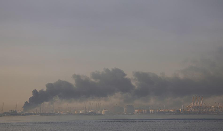 Slovenija v ZAE pošilja uslužbence, njihova naloga je jasna