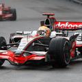Najzanimivejšo dirko sezone je dobil Lewis Hamilton.