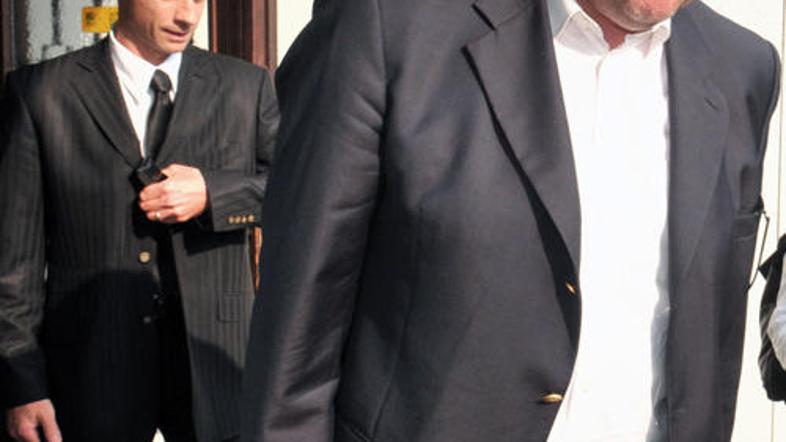 Igor Bavčar in Aleksander Čeferin po preiskavi na Parmovi.