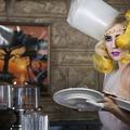 Lady Gaga bo znova vzbujala veliko pozornosti.