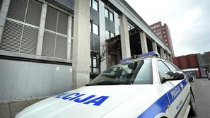 slovenija 10.01.13, policija, nlb, policijska preiskava v prostorih nlb, Smartin
