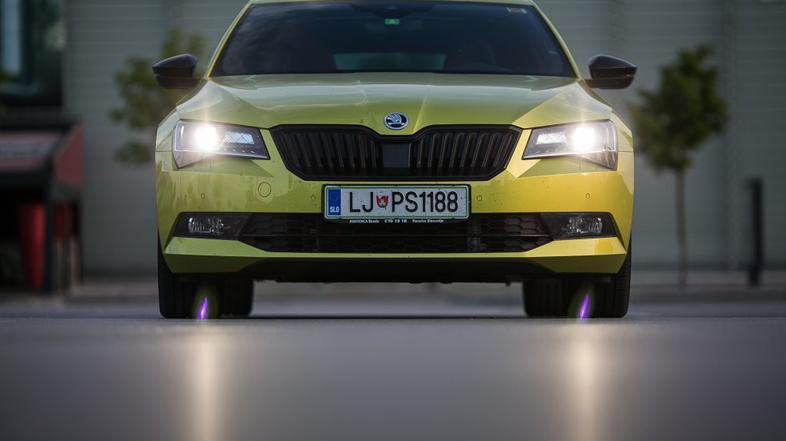 Škoda superb sportline