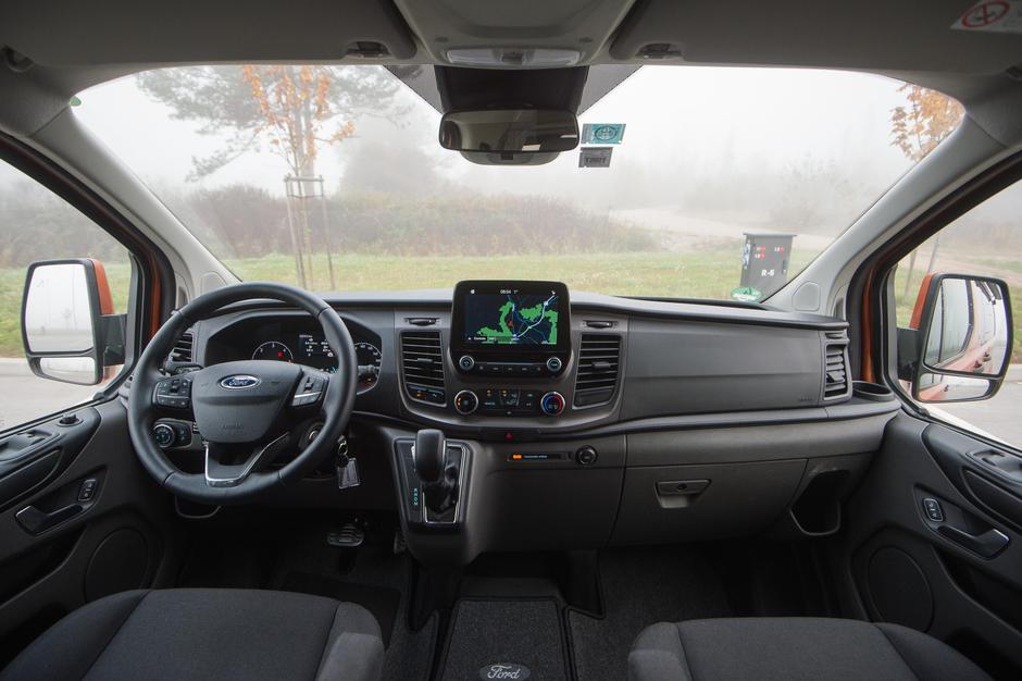 Nugget | Avtor: Anže Petkovšek