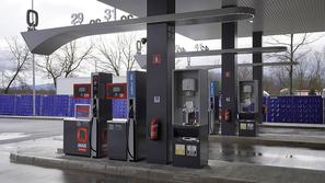 Petrol bencinski servis Barje