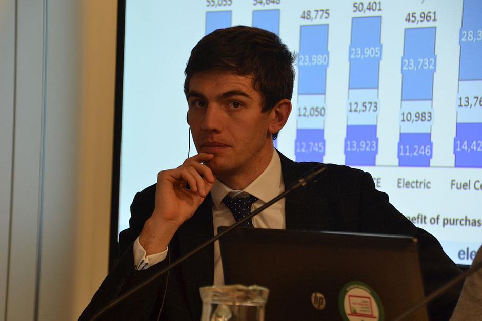 Alex Stewart, direktor podjetja Element Energy | Avtor: Gregor Prebil