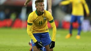 (Anglija - Brazilija) Neymar