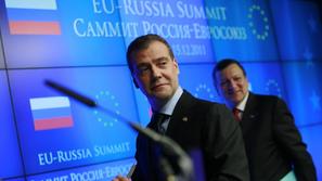 Ruski predsednik Dmitrij Medvedjev in predsednik Evropske komisije Jose Manuel B
