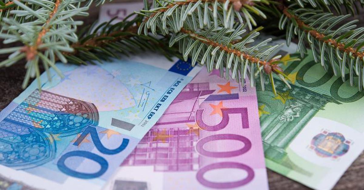 Prva obvezna božičnica: kaj če je ne prejmete ali je znesek manjši?