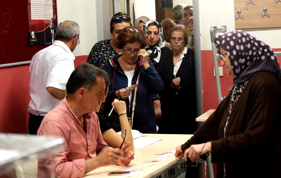 Predčasne parlamentarne in predsedniške volitve v Turčiji