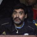 Maradona in njegovi igralci želijo veliko potrebo opravljati na ogrevani WC-škol