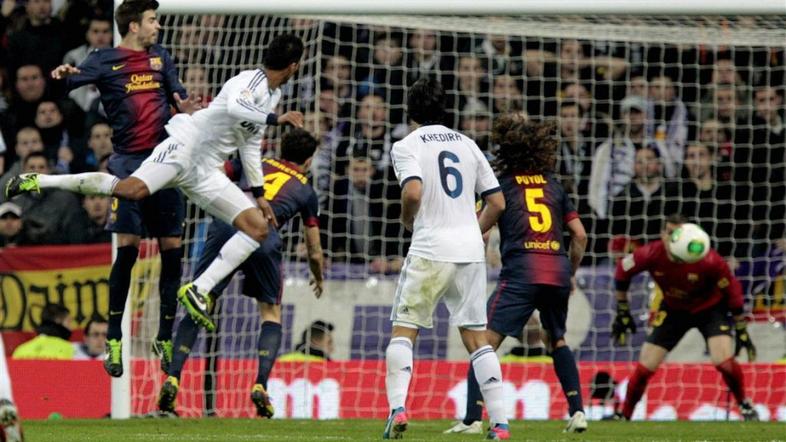 Varane Pique Fabregas Khedira Puyol Pinto Real Madrid Barcelona pokal Copa del R