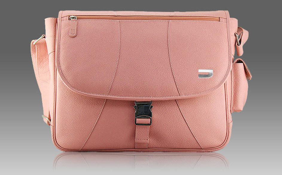 Torba za prenosnik Urbano, prej 149,95 EUR, zdaj 79,99 EUR