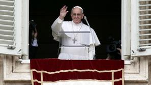Razno 17.03.13, papez francisek, molitev z balkona, foto: reuters