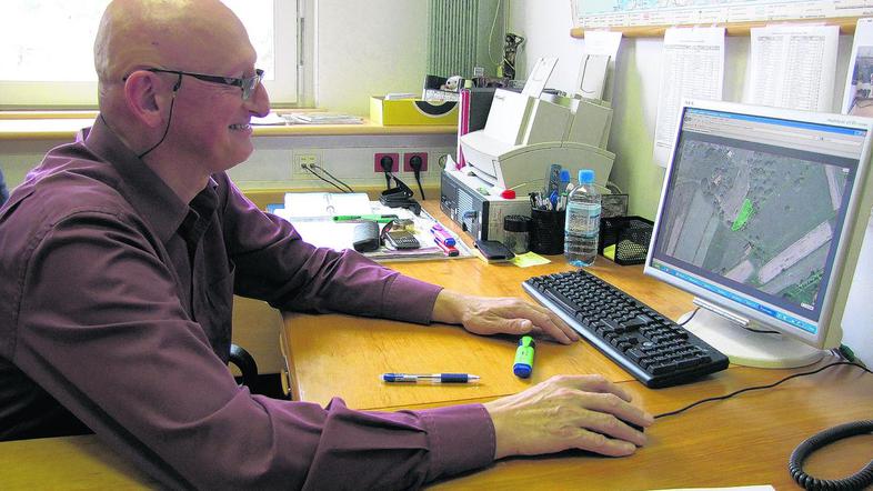 Na koncu bo treba vse stavbe, ki prosto plujejo brez lastnika, nekam zasidrati, 