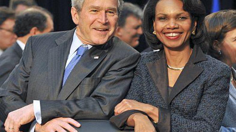 "Stara sodelavca" sta bila glavna igralca pri odobritvi spornih metod zasliševan