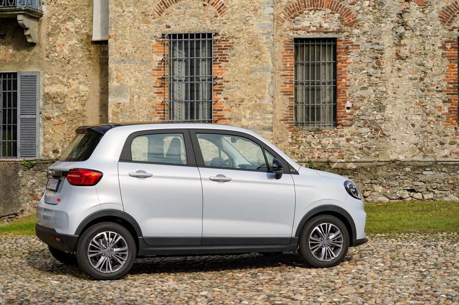 Leapmotor T03, električni avtomobil, EV