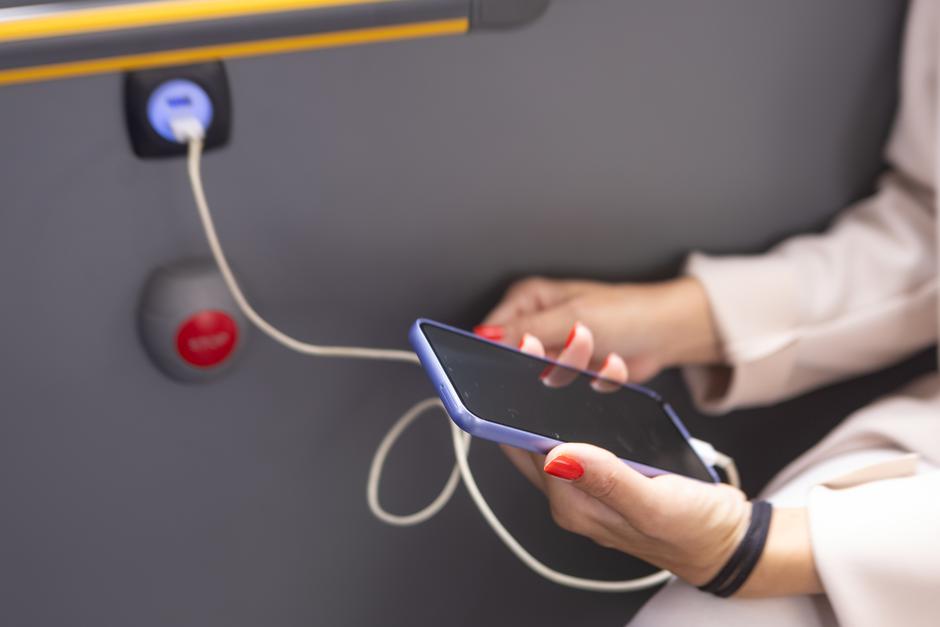 LPP in avtobus mercedes-benz ecitaro | Avtor: Autocommerce