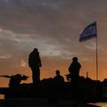 Izraelski vojaki na meji z Gazo