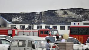 Požar v tovarni na Kitajskem 