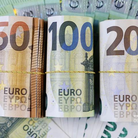 Evri, euro, banka, varčevanje, denar, bamkovci