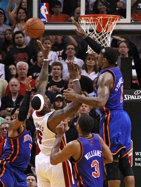 LeBron James in Amare Stoudemire