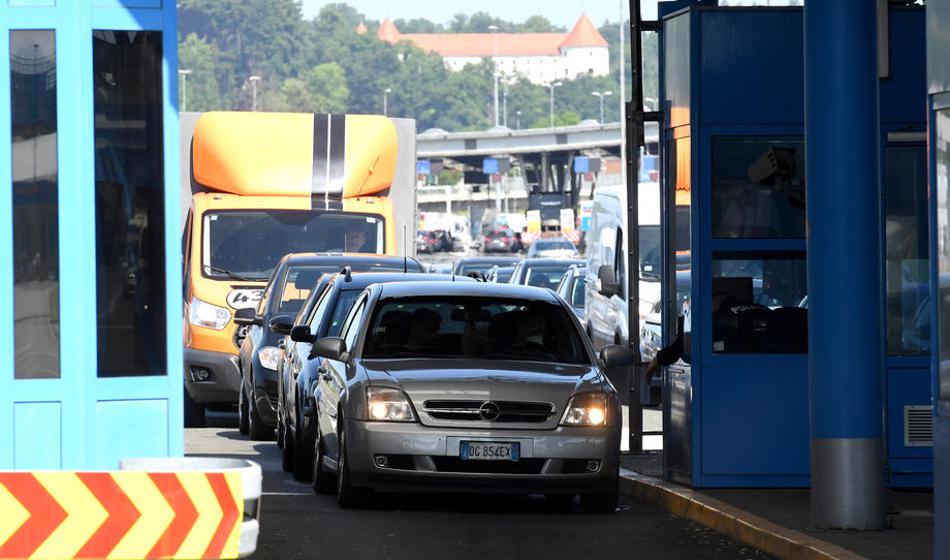 Na Hrvaškem prijeli Slovenko, v avtu naleteli na pravo odkritje