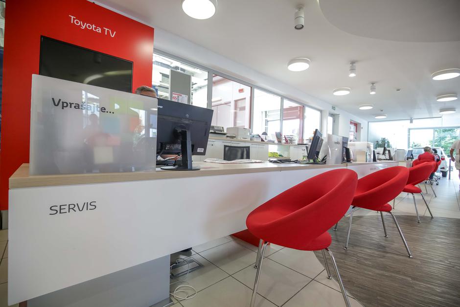 Servis Toyota | Avtor: Saša Despot
