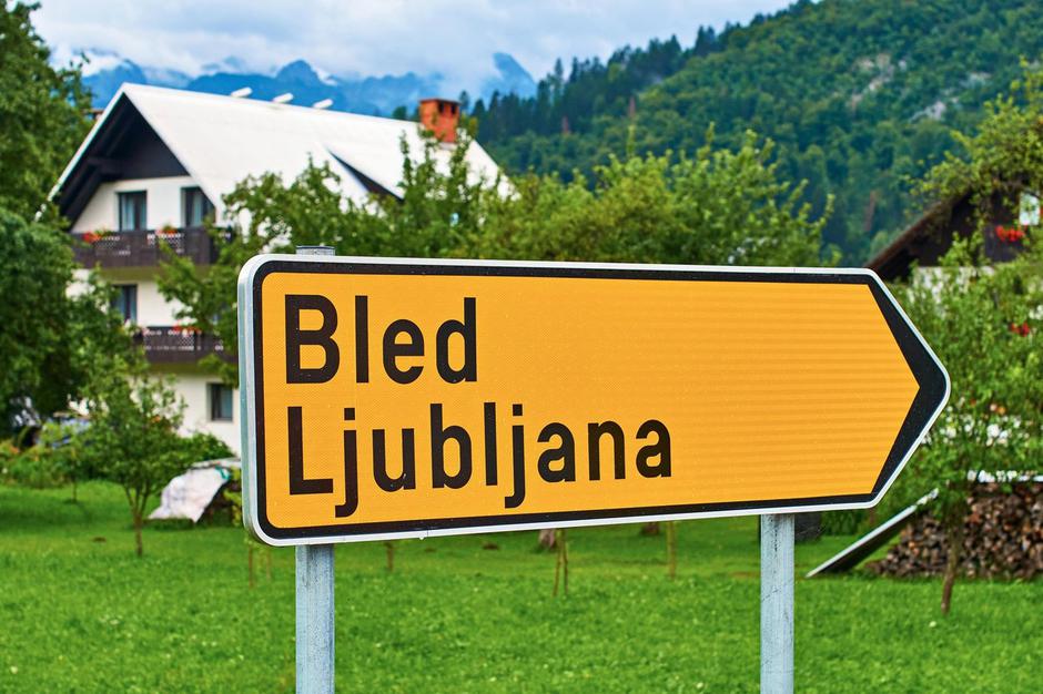 prometni znak Bled Ljubljana | Avtor: Profimedia