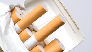 Cigarete kajenje kadilec