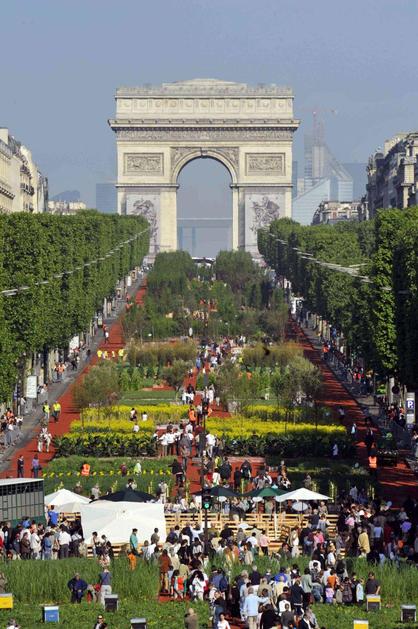 Elizejske poljane Francija Pariz kmetje