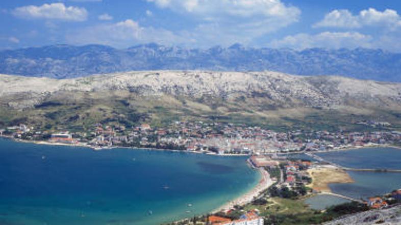 Prebivalci Povljane na Pagu so močno pretreseni nad smrtjo treh mladih prijatelj