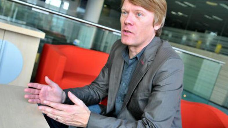 Na torkovem koncertu v Cankarjevem domu bo Eckman gostil kar 13 glasbenikov. V ž