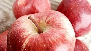 Jejte sadje tudi zaradi kosti. (Foto: Shutterstock)