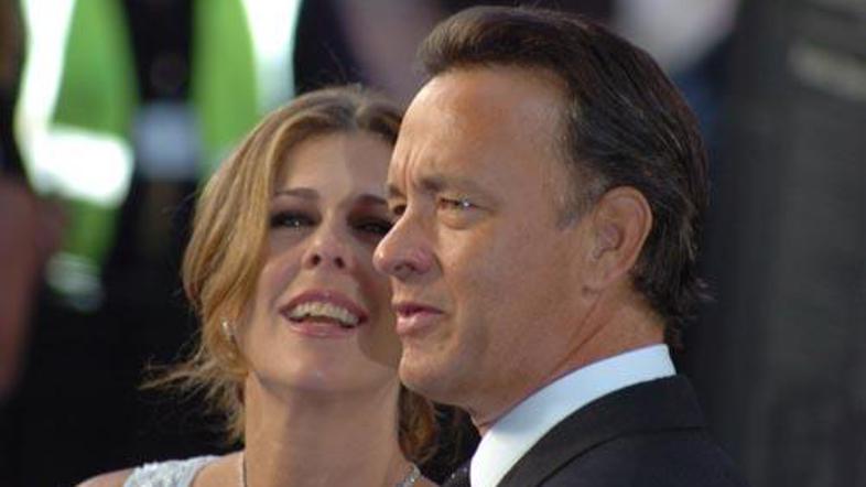 Rita in Tom bosta prodajalko zvlekla pred sodnika.