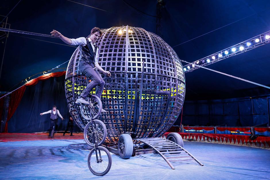 cirkus grande adrenalih show | Avtor: Saša Despot