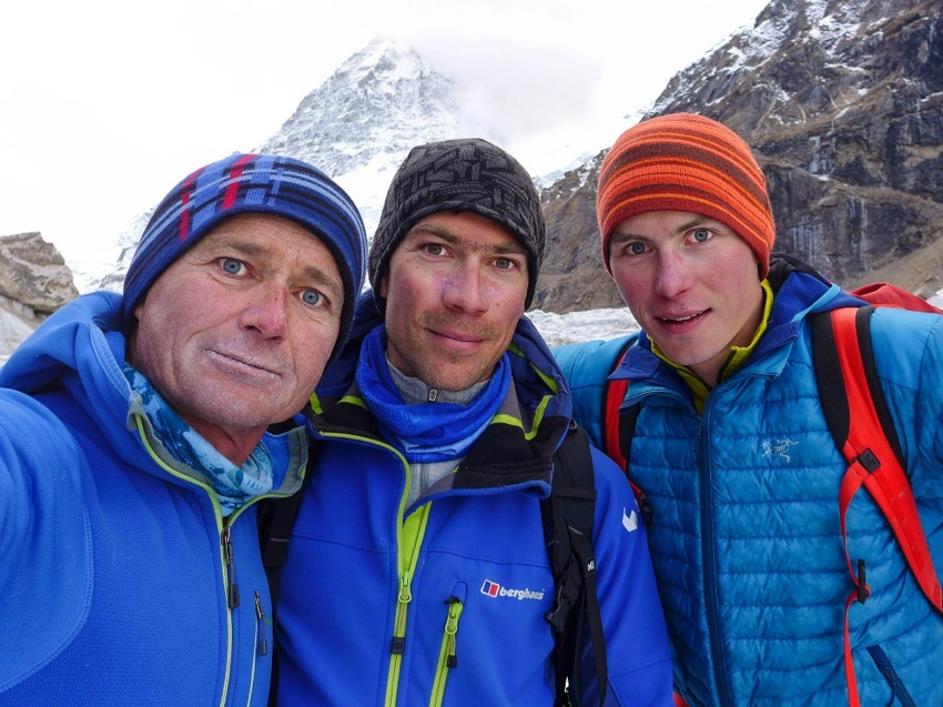 Marko Prezelj, Aleš Česen in Luka Lindič so v indijski Himalaji splezali novo sm