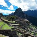 Zaradi nalivov in plazov je na največji perujski znamenitosti Machu Picchu obtič