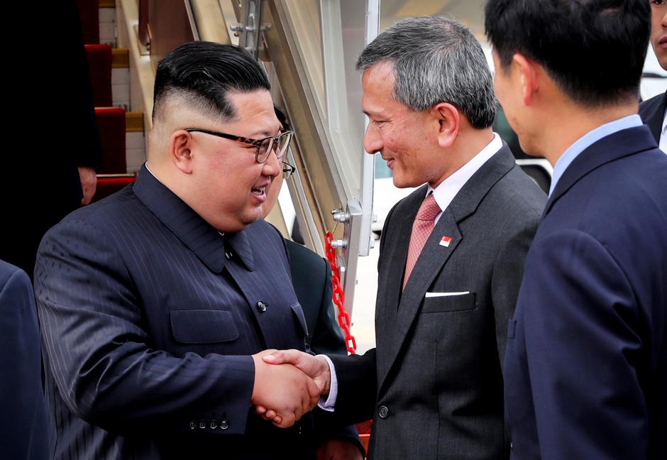 Kim Jong-un prispel v Singapur, priprave na srečanje Donalda Trumpa in Kima Jong-una | Avtor: epa
