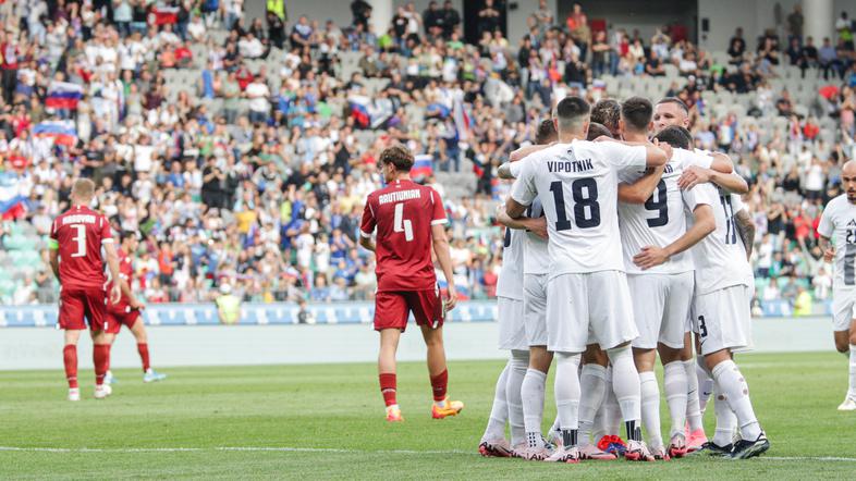 nogomet prijateljska tekma Slovenija Armenija